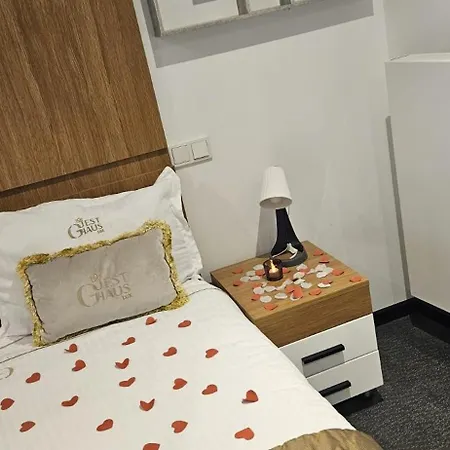 Appartamento Guesthaus 1 *