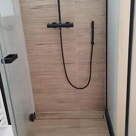 Guesthaus 1 Apartment *